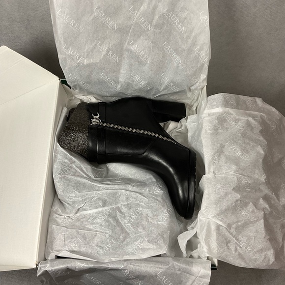 Ralph Lauren Laletta Black Leather Italian High Heel Ankle Booties- Brand New - Picture 5 of 10
